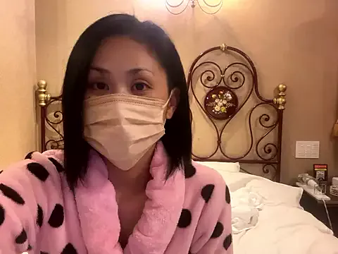 mako-mako33 on StripChat