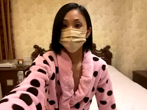 mako-mako33 on StripChat