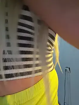 Offline Manolya3434 on StripChat