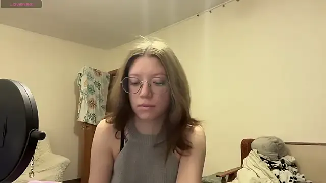 Offline MargarettNewbie on StripChat