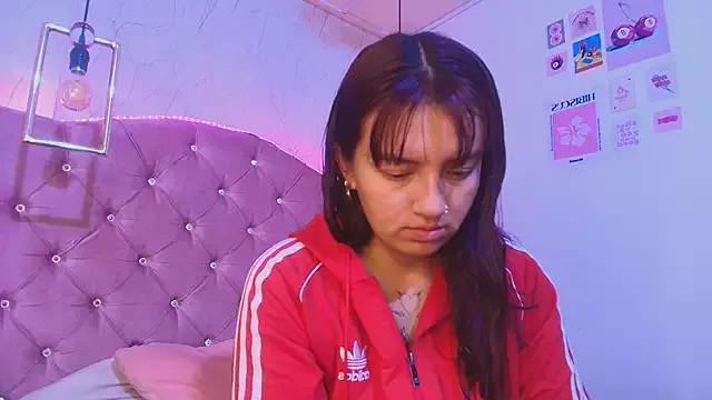 Offline Mariam_s on StripChat