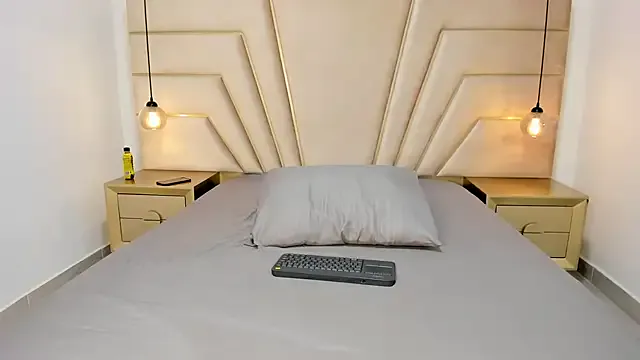 Offline MaroxCute on StripChat