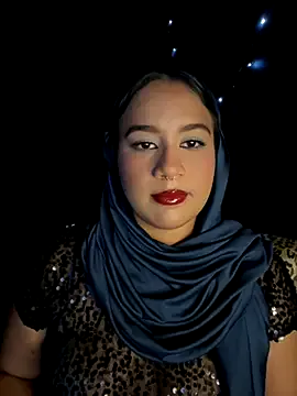 Offline Maryam_yamal on StripChat