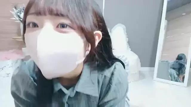 Mashiro-chan from StripChat is Freechat