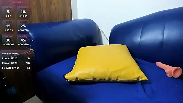 Freechat Mature_Skinny on StripChat