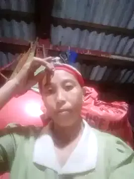 Offline me-cute on StripChat