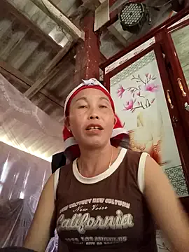 Offline me-cute on StripChat