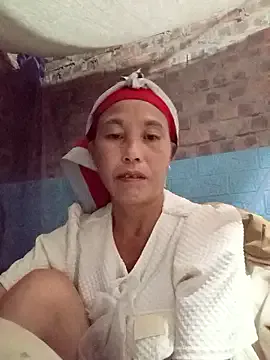 Offline me-cute on StripChat