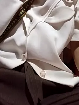 Offline me-cute on StripChat