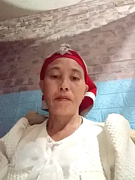 Offline me-cute on StripChat