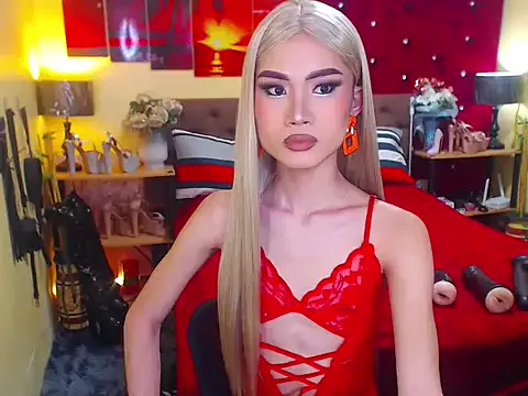 Offline MeatyhorsecockMistress on StripChat