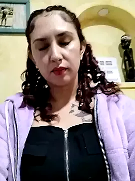 Offline Megan-01- on StripChat