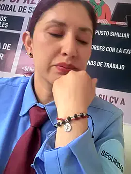 Offline Megan-01- on StripChat