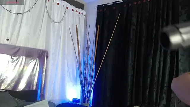 Offline megan_lover on StripChat