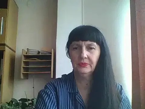 MelanyBanks on StripChat