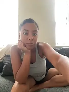 Offline Melia_Rayne on StripChat