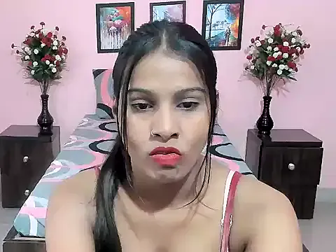 Offline Melis_Sandra on StripChat