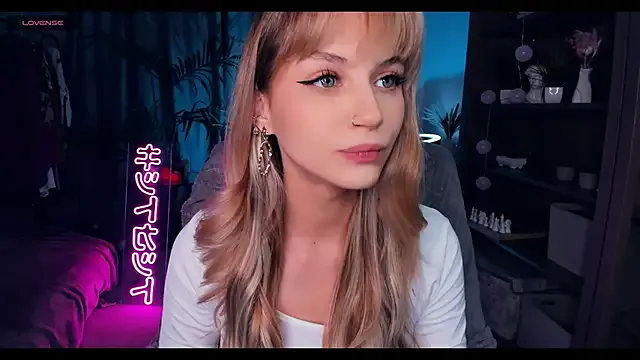 Offline MelissaTetris on StripChat