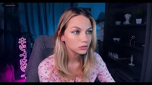 Offline MelissaTetris on StripChat