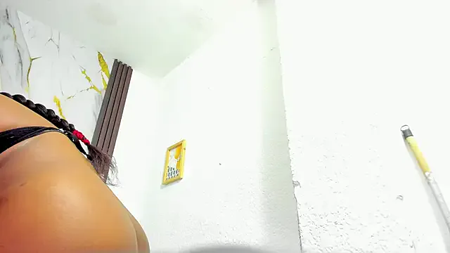 Freechat mia_alvares on StripChat