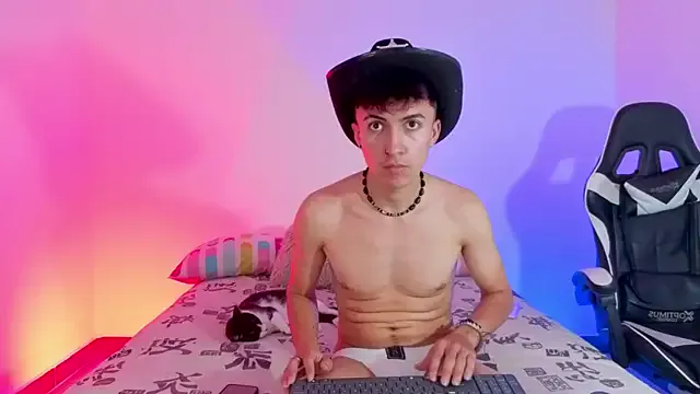 Offline Mike_Benelli on StripChat