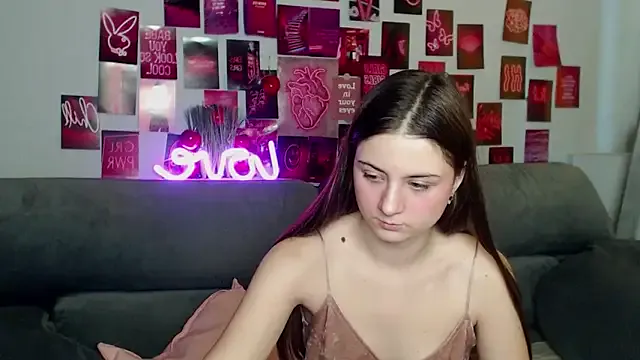 Offline MilanaRoza on StripChat