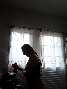 Offline MILEIDE980 on StripChat