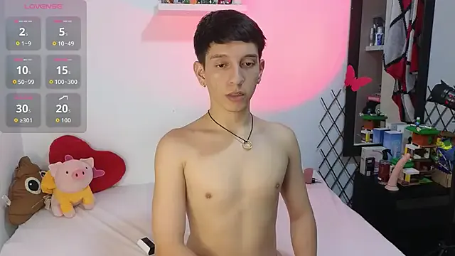 Offline milky__boy_ on StripChat