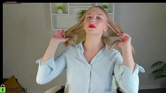 Milly_Rockk from StripChat