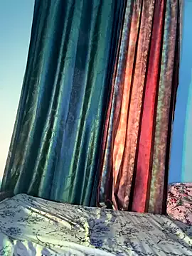 Offline Mis_malika2 on StripChat