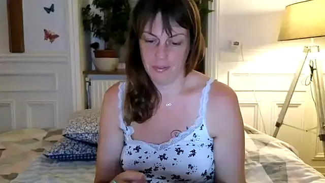 MissLilooo on StripChat 