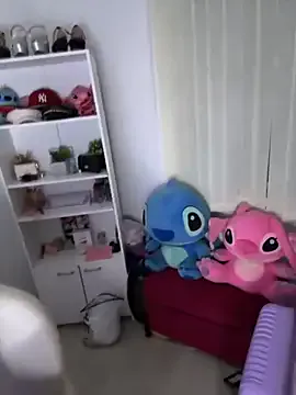 Offline misslollipop04 on StripChat