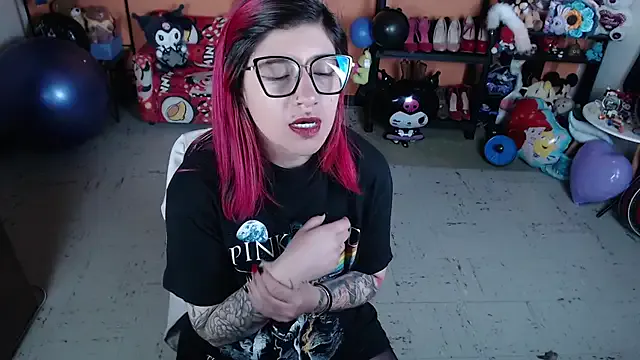 Freechat MissMiia2 on StripChat