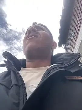 Offline Misterjhons2 on StripChat