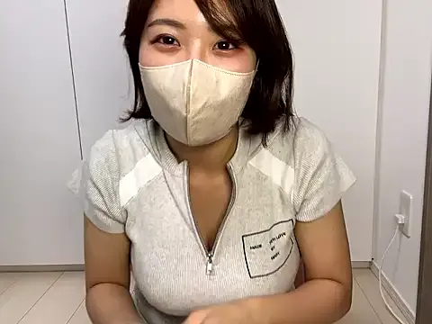 Offline Mitu__o0 on StripChat