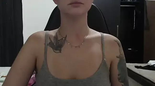 Offline Mivyy on StripChat