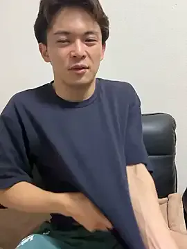 Offline miyabi_yabi on StripChat