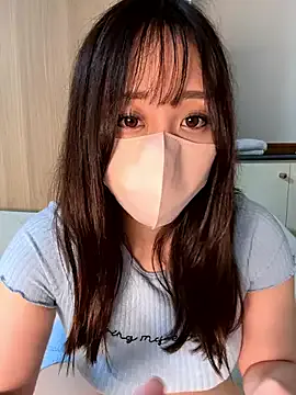 Offline miyuki105 on StripChat