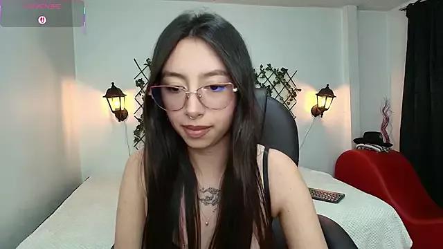 Moon_Kitty_ from StripChat