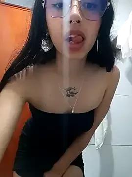 Moon_Kitty_ from StripChat