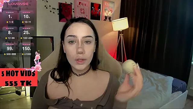 Offline MoranaKit on StripChat