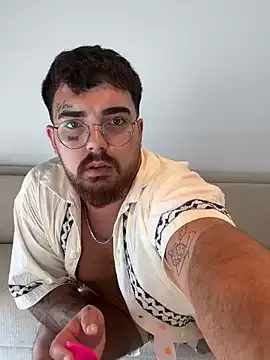 Freechat MrAndMrsSavage on StripChat