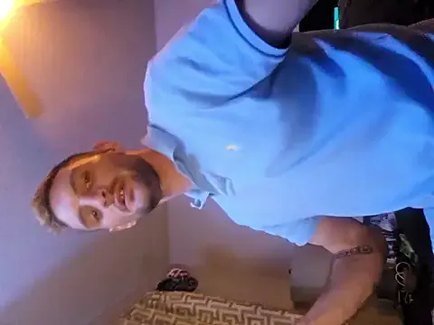 Offline Mrkarizma on StripChat