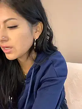 Offline mrskarmaa on StripChat