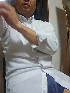 Offline munyunu on StripChat