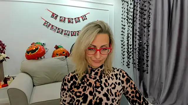 Freechat MuseOfStage on StripChat