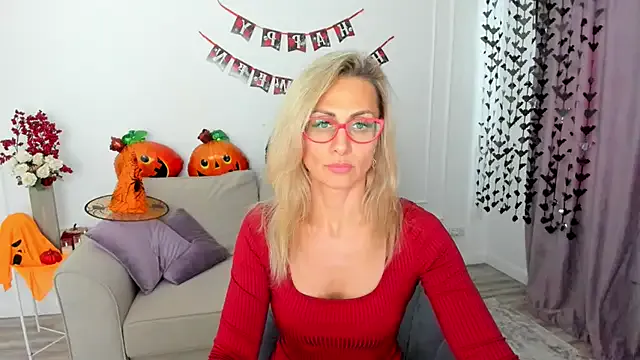 Freechat MuseOfStage on StripChat