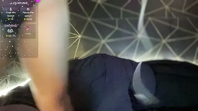 Offline myfruitisswelling on StripChat