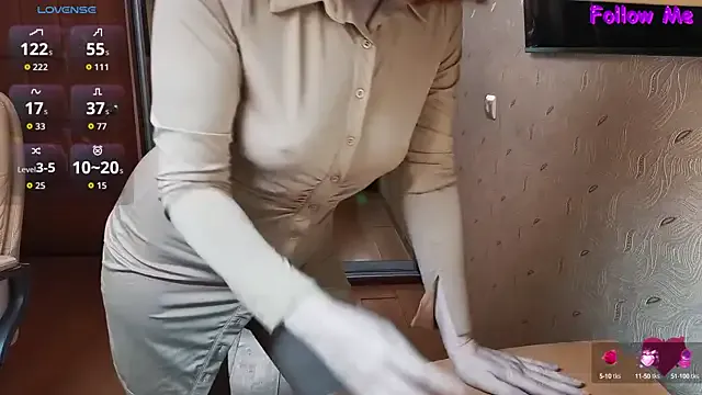 Offline MyLadySkyLuck on StripChat