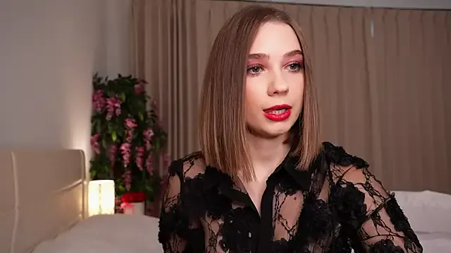 Offline MyLoveEllen on StripChat